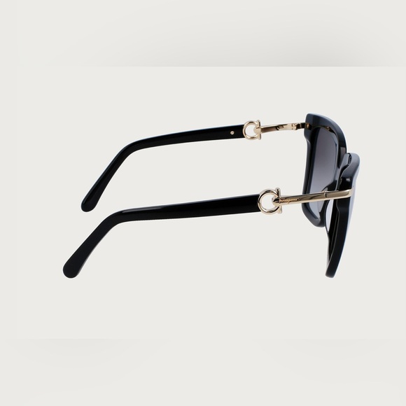 XX SOLD XX - Picture 6 of 7